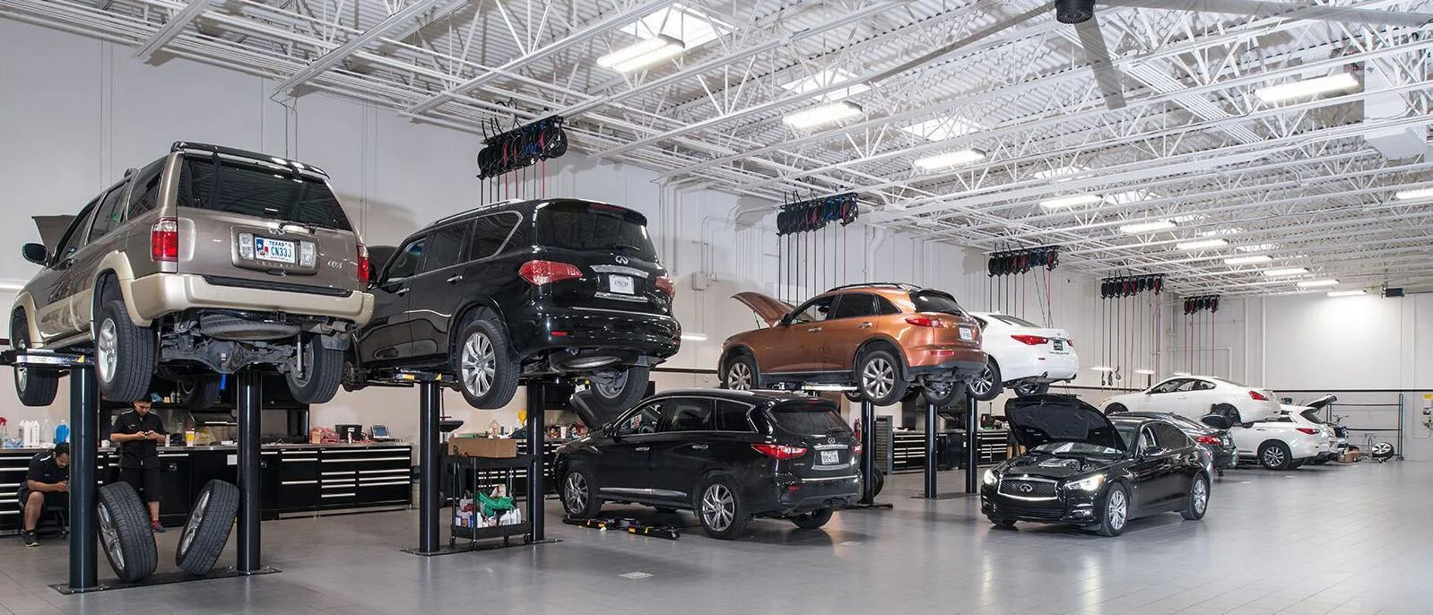 Uriel's Automotive professional repair service